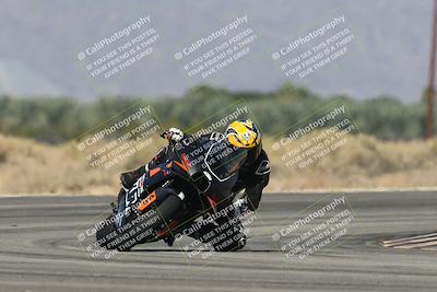 media/Oct-13-2025-Moto Forza (Mon) [[a66d839500]]/2-A Group/Session 3 (Turn 16)/